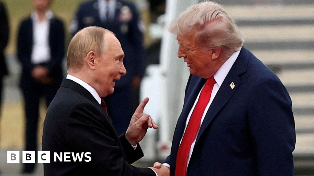 Gambar menunjukkan Vladimir Putin dan Donald Trump dalam konteks diplomasi Rusia dan Iran