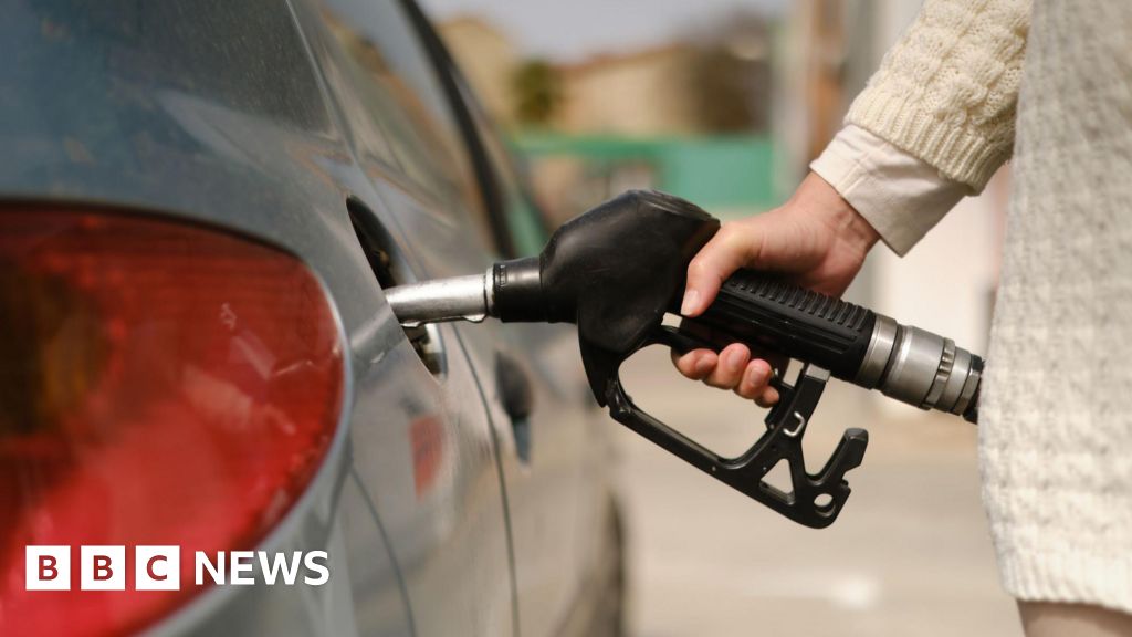 Negara-Negara Sepakati Pelepasan Cadangan Minyak Darurat