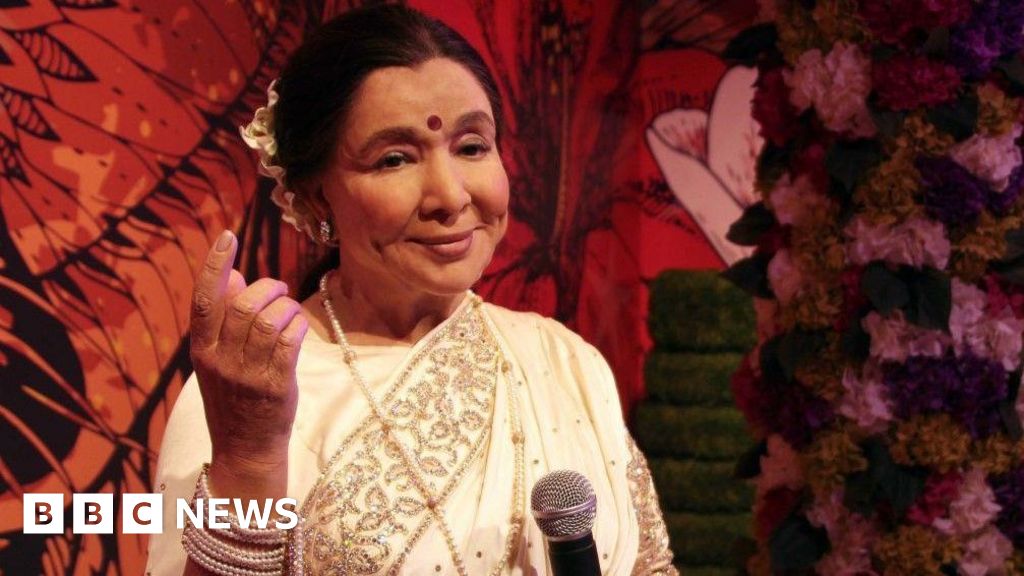 Asha Bhosle: Suara Bollywood Hilang di Usia 92 Tahun